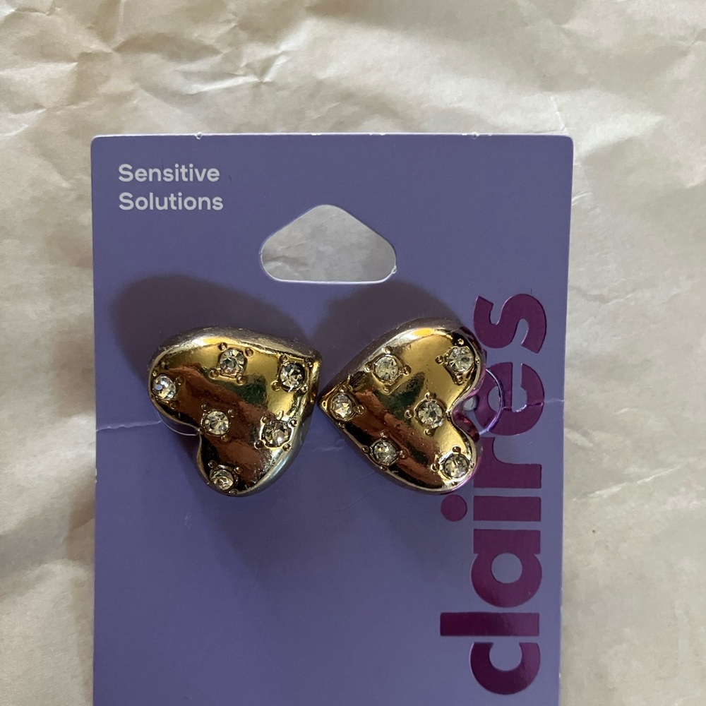 Claire's Gold Heart Stud Earrings
